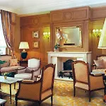 Mayfair Hotel 4*