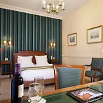 Szálloda Mayfair 4*