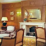 Mayfair Hotel 4*