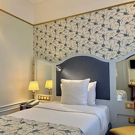 Hotel Mayfair 4*