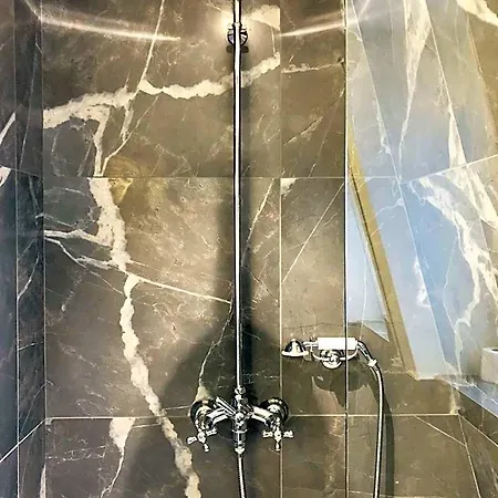 Mayfair 4* Paris