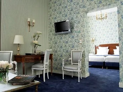 Отель Mayfair