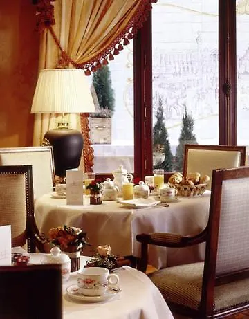 메이페어 호텔 파리