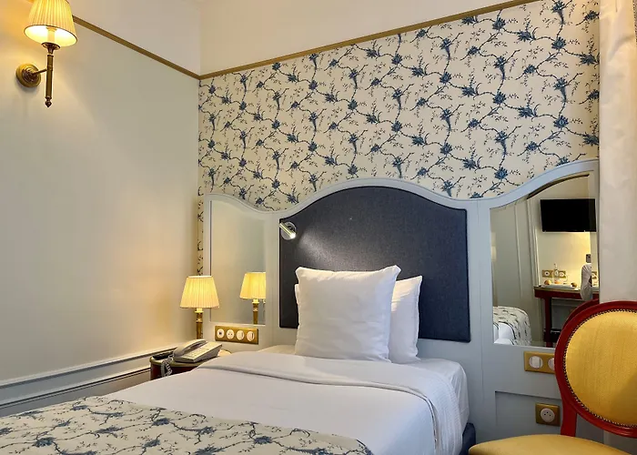 메이페어 호텔 4*