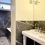 Mayfair Hotel 4*