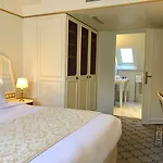 Mayfair Hotel