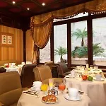 Hotel Mayfair