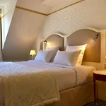 Hotel Mayfair 4*