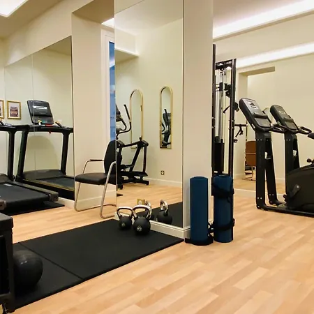 Mayfair 4* Paris