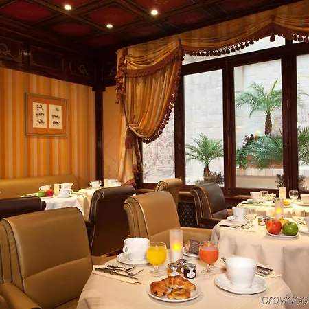 Hotel Mayfair 4*