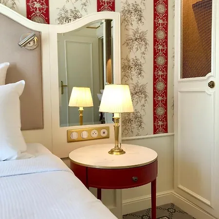 Mayfair 4* Paris